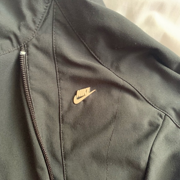 Nike Jacket - Picture 5 of 6